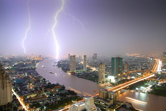 3154342016 a04f82c9e7 o Showcase: 45 impressive Pictures of Lightning Photography