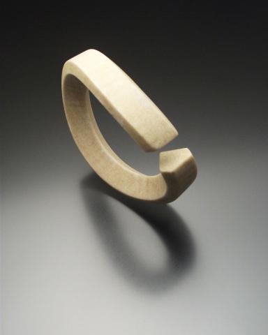 3dprintedSingleDiamondBangle pic on Design You Trust 3dprintedSingleDiamondBangle Single Diamond Bangle by Katie Poterala