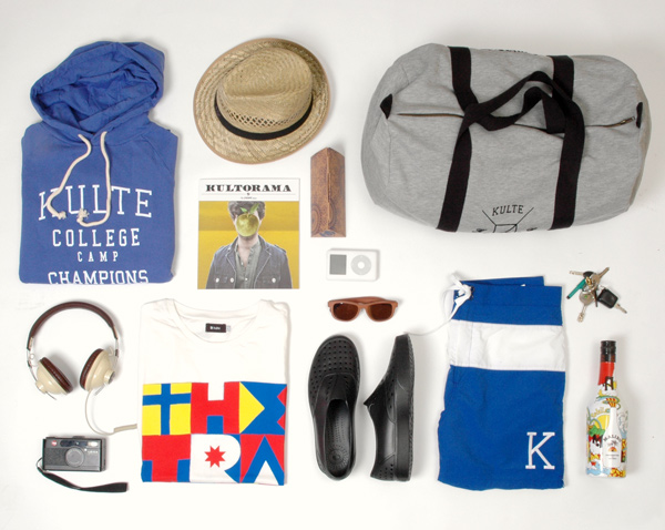 600ordre Summer Holidays in a kulte bag