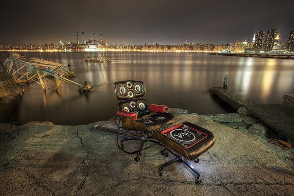 850881225044868 See How One Artist Transformed a Chair into a Music Player