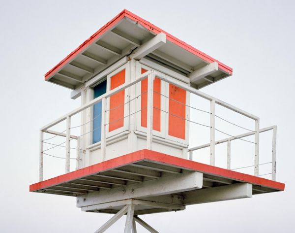 9 11 pic on Design You Trust 9 11 Photographs of Southern California Lifeguard Stands by Amir Zaki