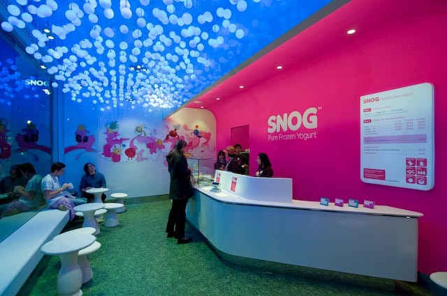SNOG IN SOHO + video after the jump! CINIMOD SNOG SOHO 8258 WEB SNOG IN SOHO + video after the jump!
