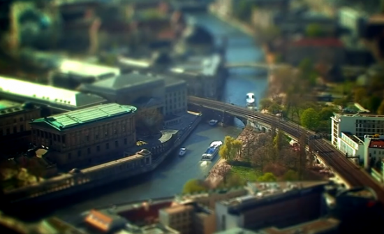 LittleBigBerlintiltshiftshortfilm01550x335 Little Big Berlin – a tilt shift short film