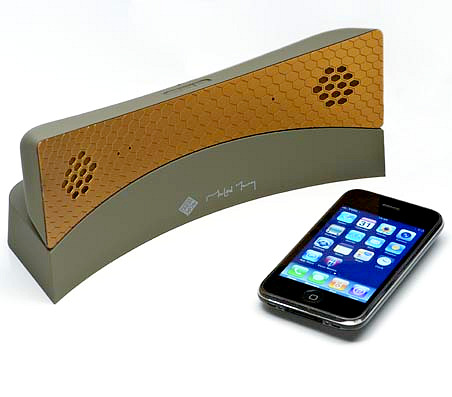 Native Union | Moshi Moshi 04 by Michael Young NativeUnion MoshiMoshi Native Union | Moshi Moshi 04 by Michael Young