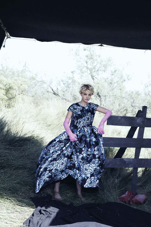 Carey Mulligan by Peter Lindbergh for Vogue US PeterLindbergh2 Carey Mulligan by Peter Lindbergh for Vogue US