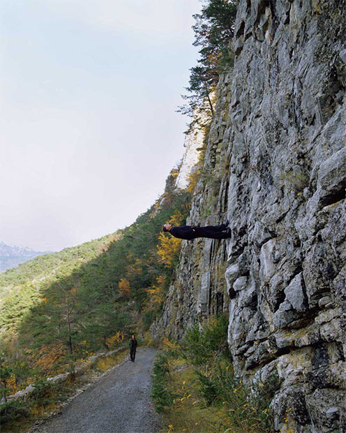 PhilippeRamette2 pic on Design You Trust PhilippeRamette2 Seemingly Impossible Human Installations