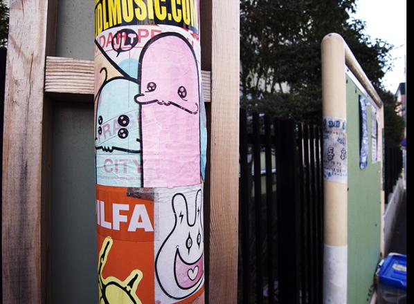 R0010784 Stickers & Graffiti in Tokyo