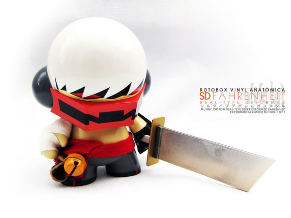  SD Debametall Fahrenheit munny by Rotobox