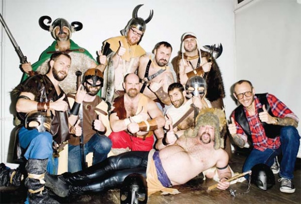 TerryRichardsonsBearsvs.VikingsforViceMagazine Terry Richardson