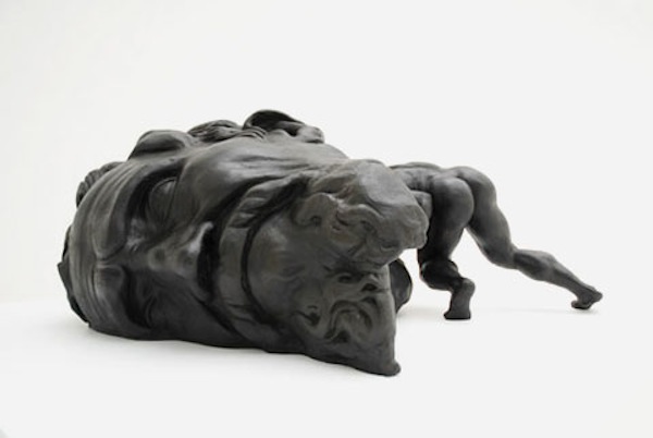 ThomasLerooy1 Tragic Oversized Head Sculptures 