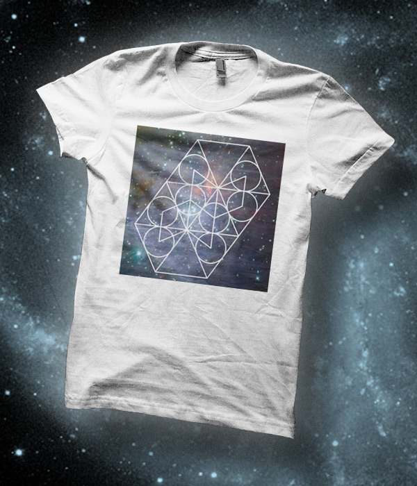Univers Univers T shirt by Fishgun