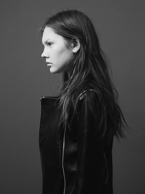 B+W Photography by Jonathan Waiter B+W Photography by Jonathan Waiter
