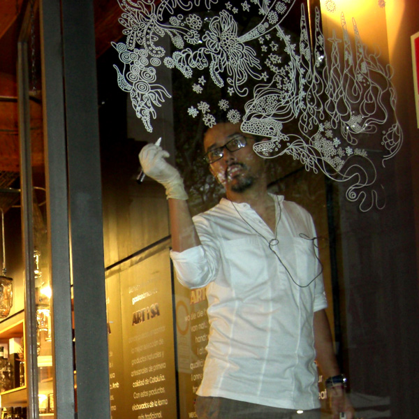 a2g pic on Design You Trust a2g Live painting. Barcelona