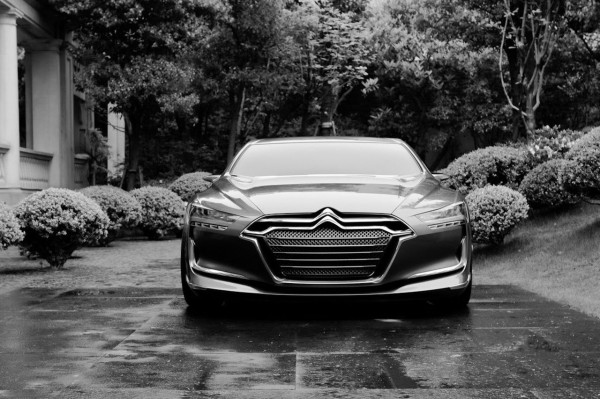 Citroen Metropolis Concept bigcitroenmetropolis02600x399 Citroen Metropolis Concept