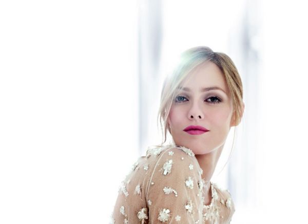 Making of Rouge Coco campaign from Chanel with Vanessa Paradis chanelraoguecocoss2010vanessaparadisbymertmarcus 01 Making of Rouge Coco campaign from Chanel with Vanessa Paradis