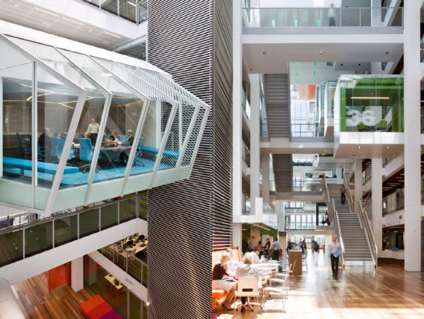 cw4 pic on Design You Trust cw4 Macquarie Bank