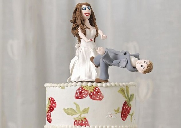 divorcecakeFayMillar1 pic on Design You Trust divorcecakeFayMillar1 Hilarious Divorce Cakes
