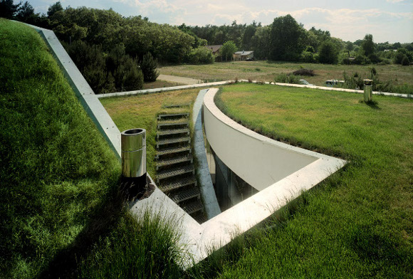 Green is Good: 10 Amazing Green Roof Homes of the Future greenroofs2 Green is Good: 10 Amazing Green Roof Homes of the Future