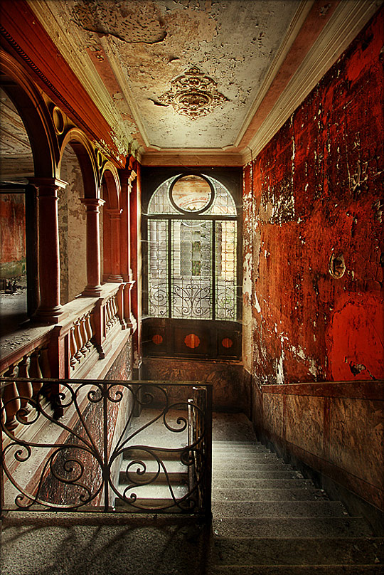Old and grunge interior photos interi03 Old and grunge interior photos