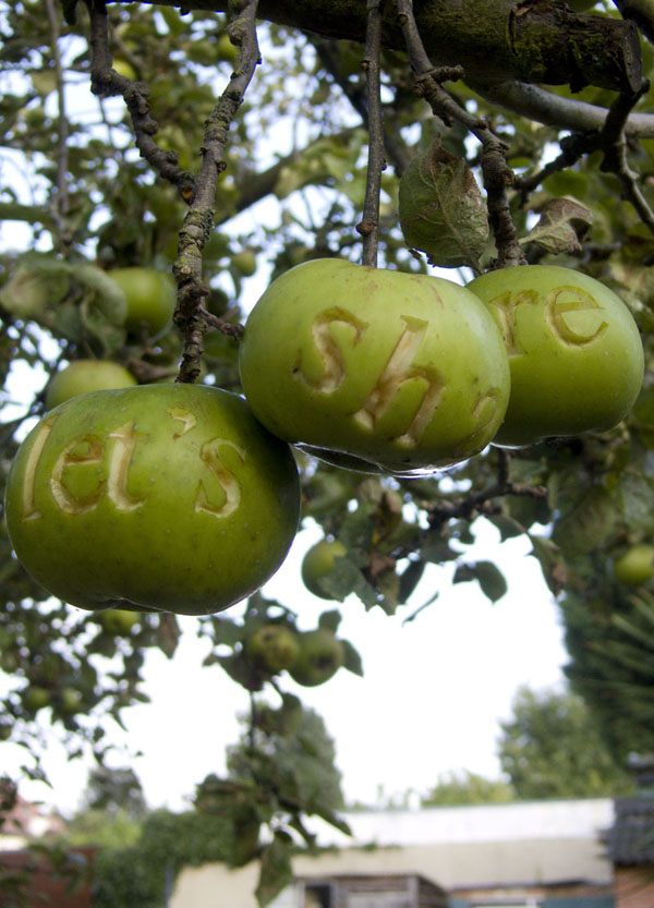 letsshare 02 pic on Design You Trust letsshare 02 Outdoor typography by Ethan Park