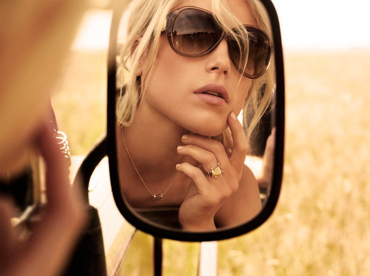 Dree Hemingway for Louis Vuitton Travel 2010 lvtraveladcampaign2010 Dree Hemingway for Louis Vuitton Travel 2010