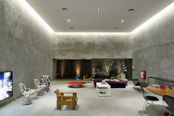 micasa1 Vitra Mi Casa VolB:: The Raw Concrete Showroom