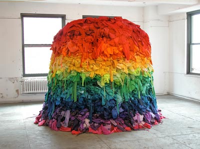 mountains 01 pic on Design You Trust mountains 01 Discarded Clothes Sculpture by Guerra De La Paz