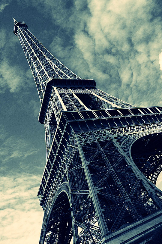 par01 Paris photo showcase