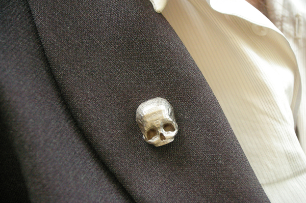 skull brooch