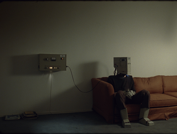 spike2 pic on Design You Trust spike2 Spike Jonze : Im Here Movie with Absolut