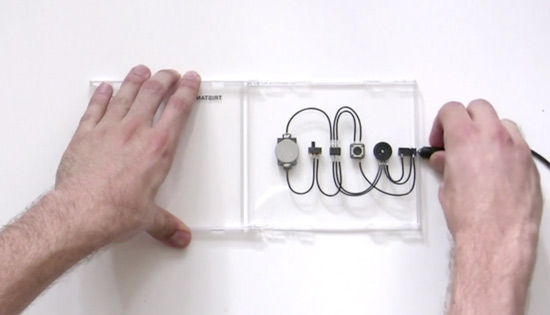 tp2 Tristan Perich: 1 bit symphony