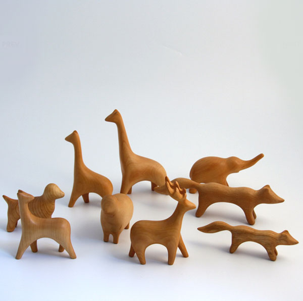 woodenanimal1 Sculpted Wooden Animals from Romp