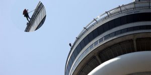 15 Heart-Stopping Skywalks That Will Turn Your Legs To Jelly