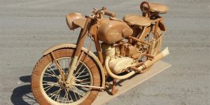Russian Motor-Head Creates Perfect Life-Size Motorcycle Out of Wood