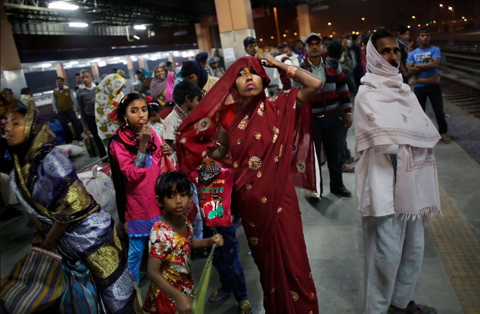 Young Garbage Pickers in India