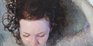 Stunning Detailed Portraits of Bathing People By Alyssa Monks