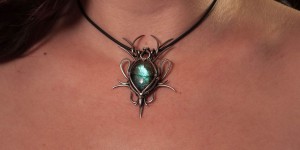 'Game Of Thrones' and 'League Of Legends 'Inspired Jewelry Made Out Of Scrap Metal