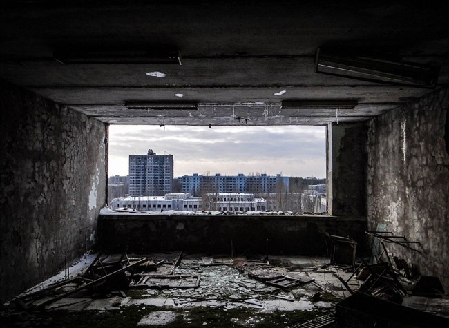 Inside Chernobyl’s No-Go Zone 30 Years After The Nuclear Apocalypse ...