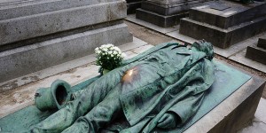 What a Dick: The Porniest Grave in Paris's Père Lachaise Cemetery