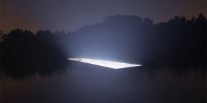These Artists Makes Belgian Lake Mysteriously Glow