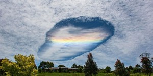 Unusual and Beautiful Rainbow Cloud Portal Appears in the Sky