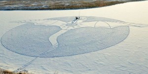 This Artist Walks All Day To Create Massive Dragon Mural In Snowy Siberia