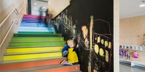Numbers on Stairs Help Kids Learn to Count