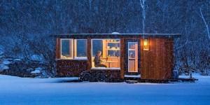 Meet Escape Traveler - A Tiny Cabin On Wheels That Can Be Moved Anywhere