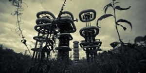 Soviet-Era Tesla Tower: Mysterious Object In Moscow Suburbs