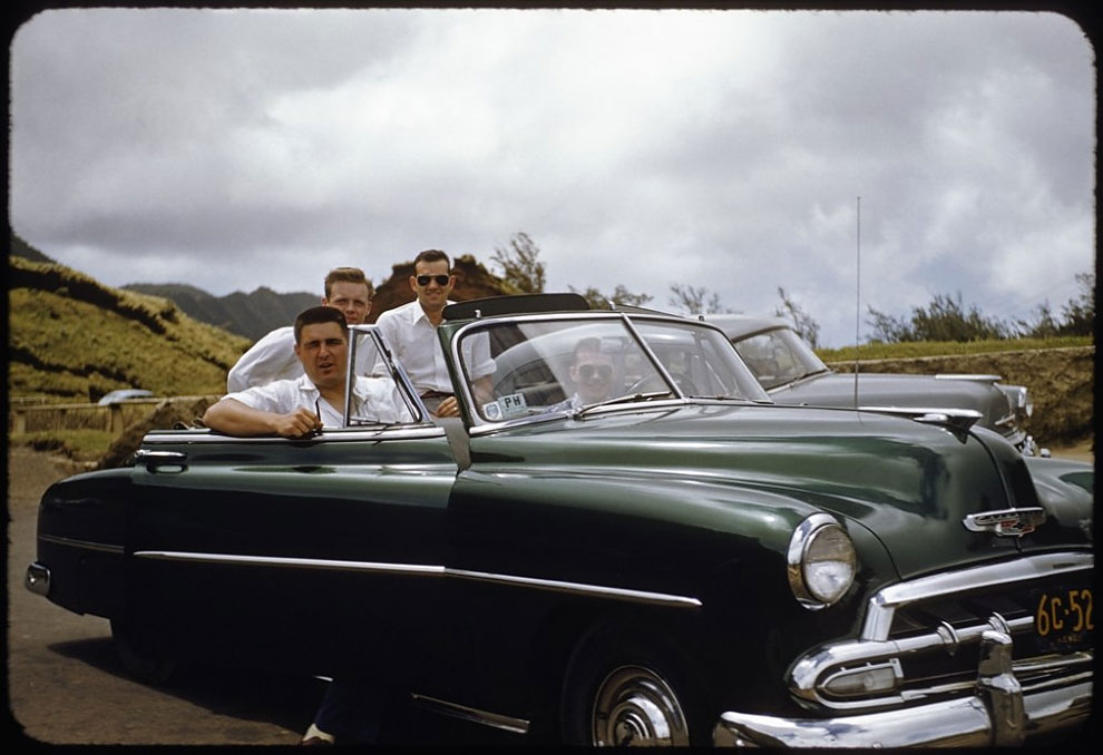 Humans 1950 The America We Lost: 77 Amazing Color Photographs Of People Living In ...