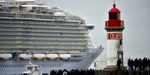 Harmony Of The Seas - The World's Largest Cruise Ship