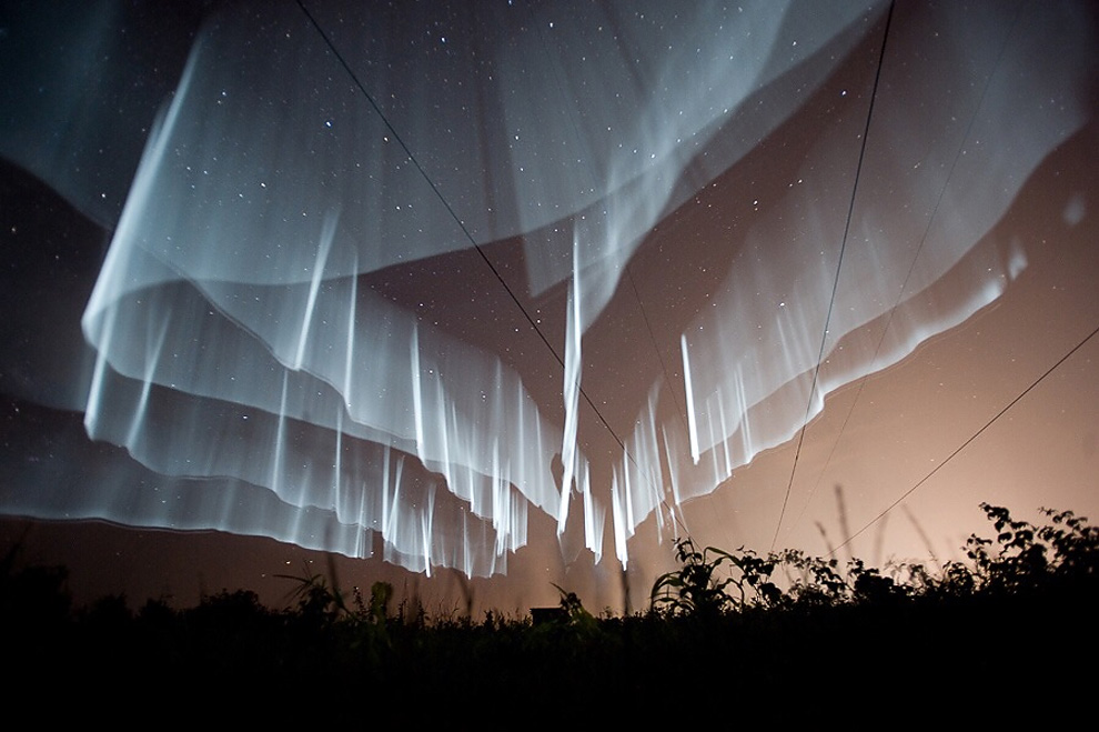 musikalsk argument madlavning Very Sharply Defined Rare White Curtain Auroras Seen Over Finland » Design  You Trust