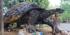 A Towering Turtle of Discarded Industrial Junk Welded By Ono Gaf