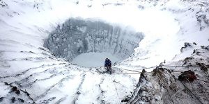 Arctic Expedition Discover Mysterious Hole Cut Into The Ice